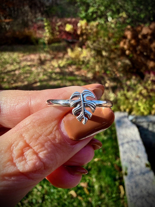 Sterling Silver Monstera Leaf Ring (Size 9.75)