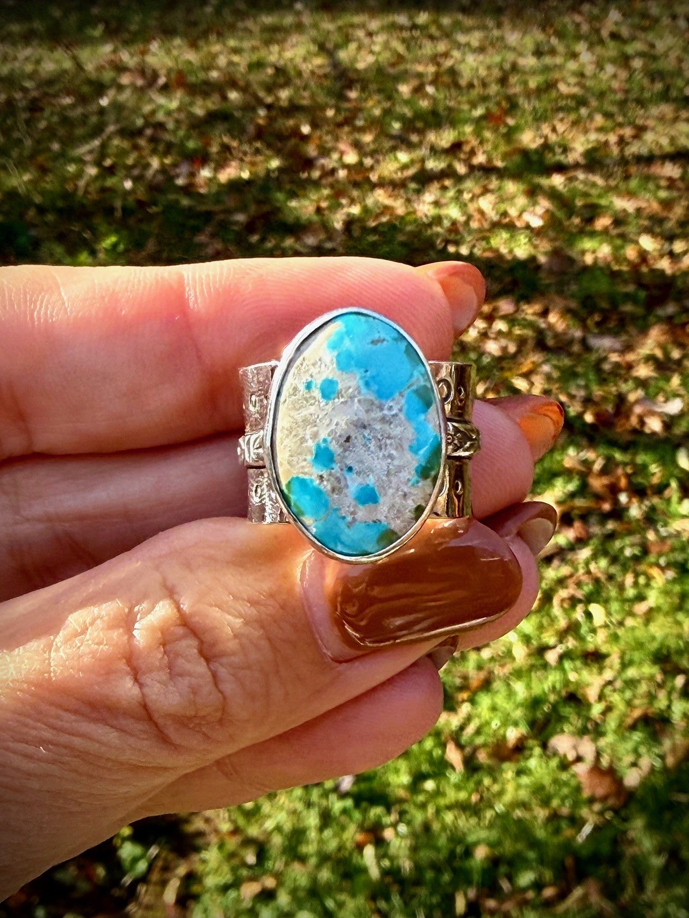 Sonoran Gold Turquoise Ring with Flower Band (Size 7.5)